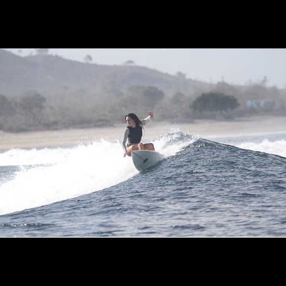 Meet your Posher, Krista - Picture 2 of 3